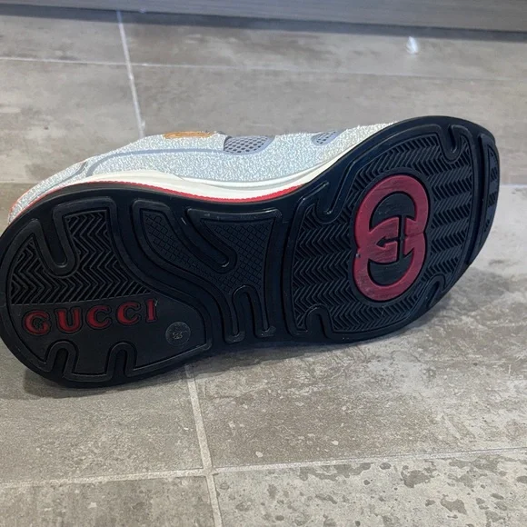 Gucci Silver Glitter Sneakers with Red Soles - Picture 2 of 5